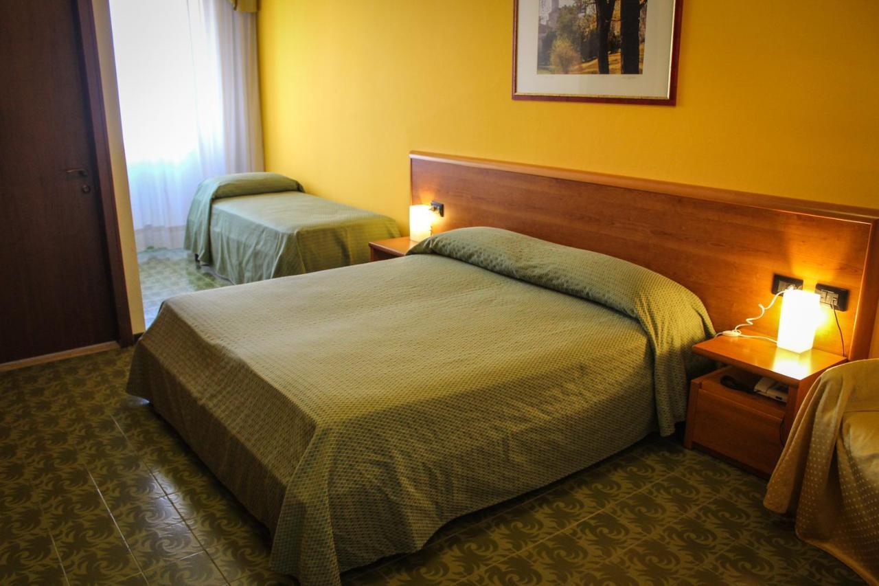Hotel Centrale Есте Екстер'єр фото