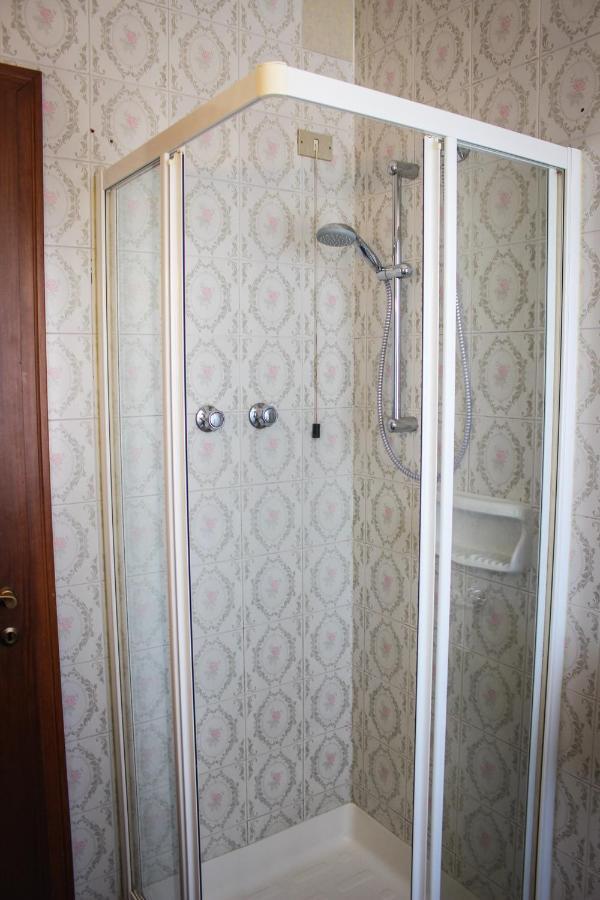Hotel Centrale Есте Екстер'єр фото